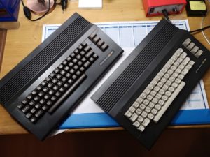 Commodore 64 Rebuilds C64 black / white und black/dark